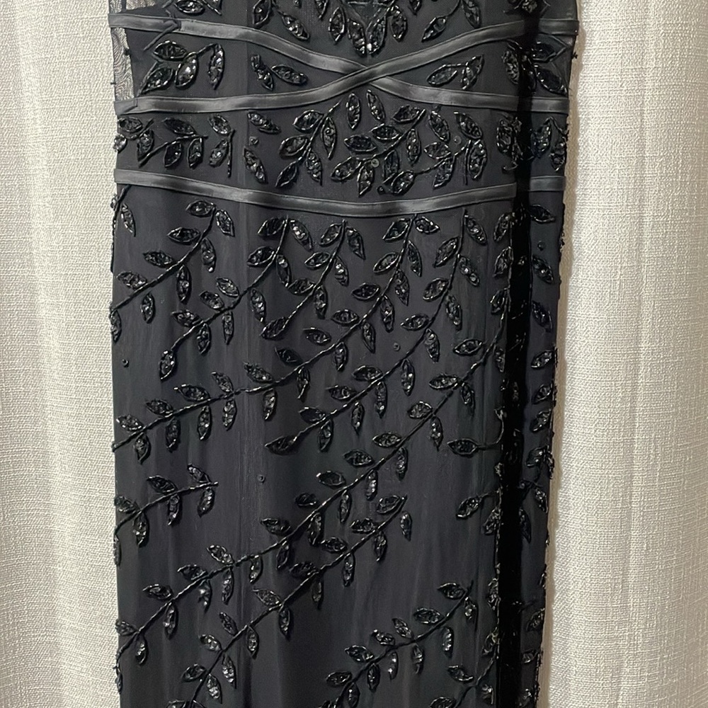 Cache Dress - Picture 3 of 6